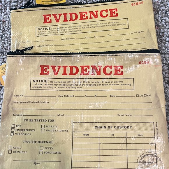 NWT- Collection of Nine Blue Q Bags -Various Sizes - Picture 5 of 7